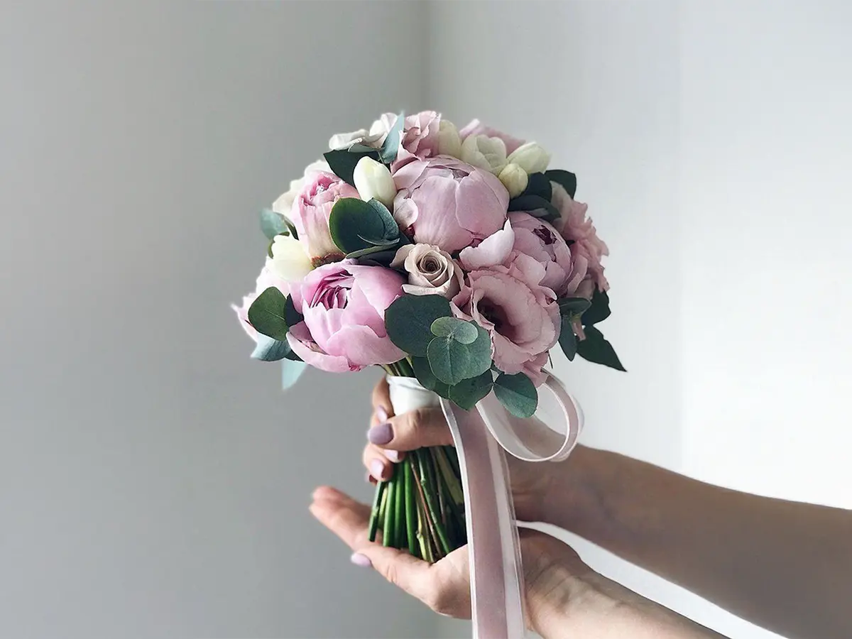 Aranjament floral elegant pentru evenimente