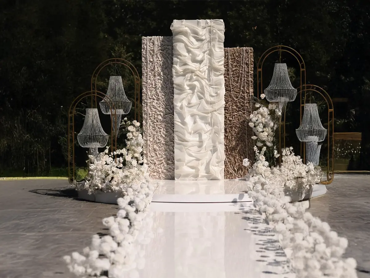 Aranjament floral elegant pentru evenimente