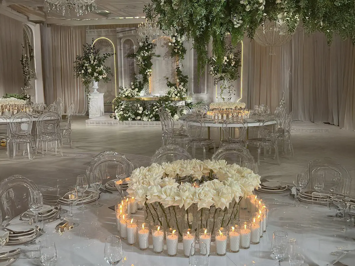 Aranjament floral elegant pentru evenimente