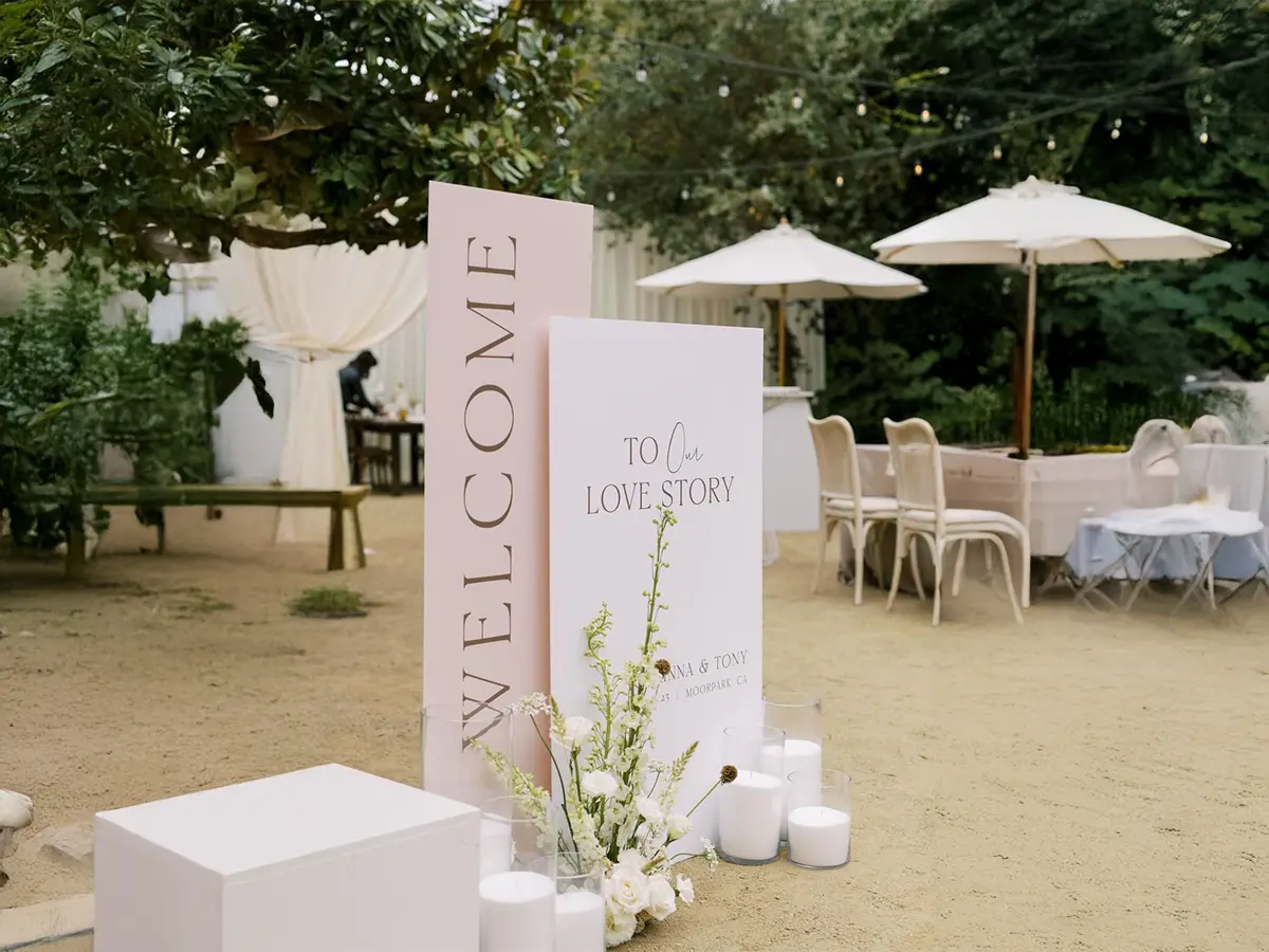 Welcome board elegant pentru evenimente premium Infinity Luxury Events