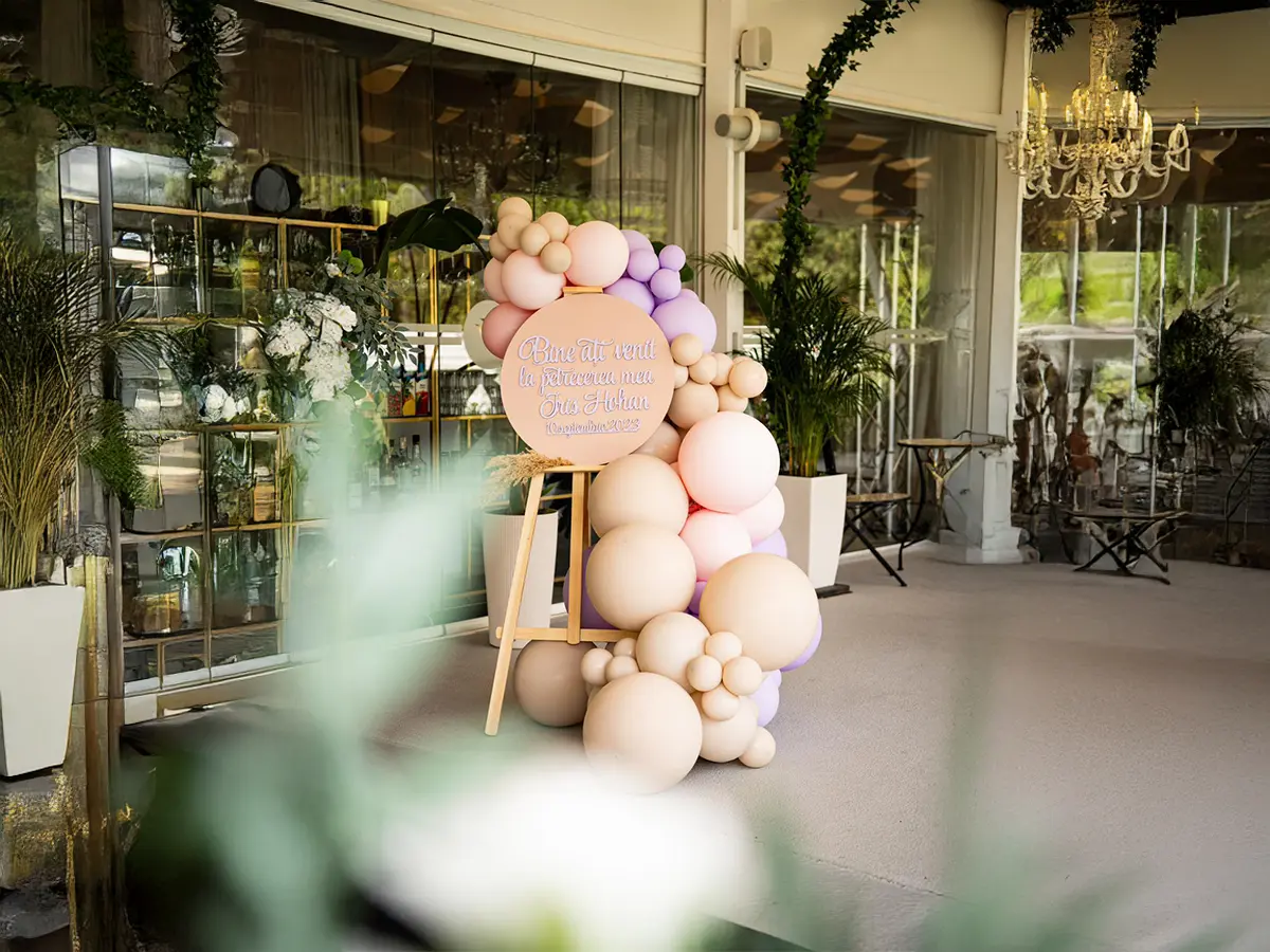 Welcome board elegant pentru evenimente premium Infinity Luxury Events